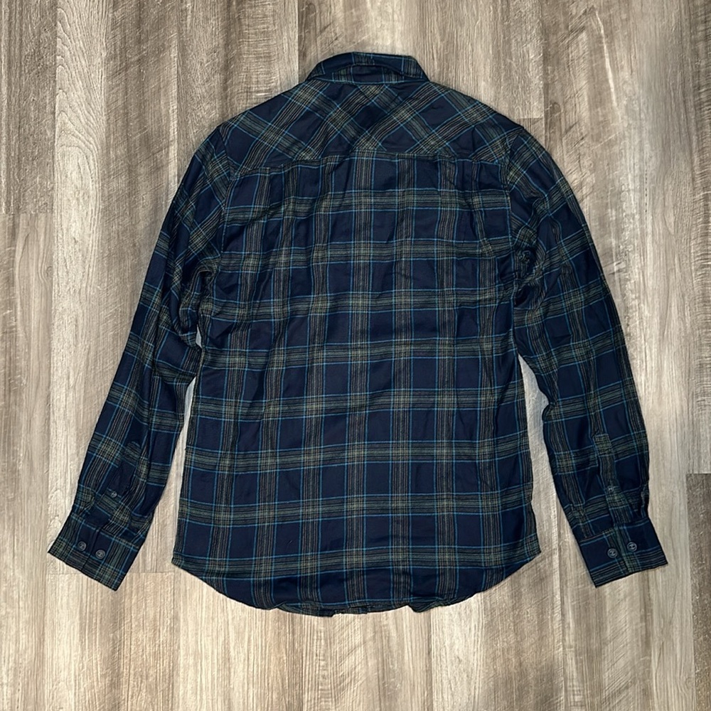 Weatherproof Vintage Luxe Flannel Long Sleeve Button Down Shirt - Small - Picture 3 of 7